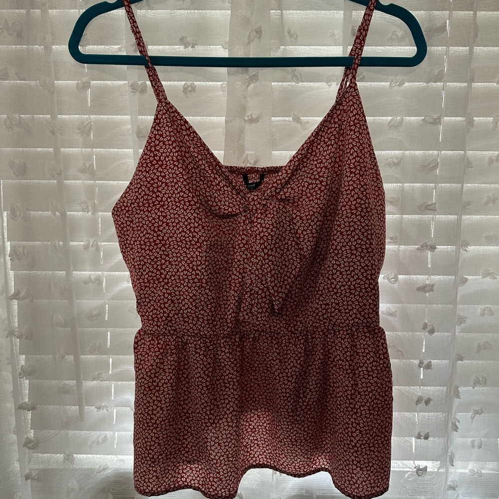 Rust with white dot pattern, tie front, cropped tank. SHEIN Curve 3x